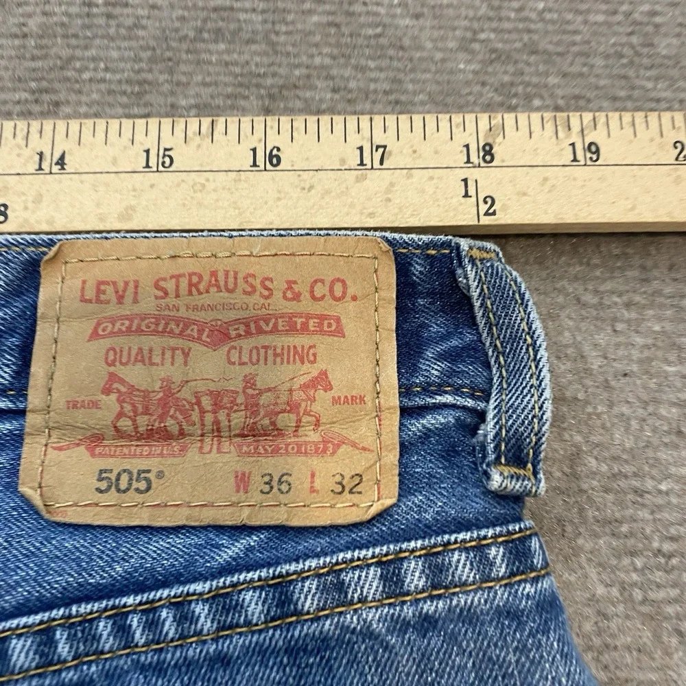 VTG Levis 505 Jeans Mens 36x32 Blue Denim Straight‎ Leg Baggy Fit Y2K Distressed